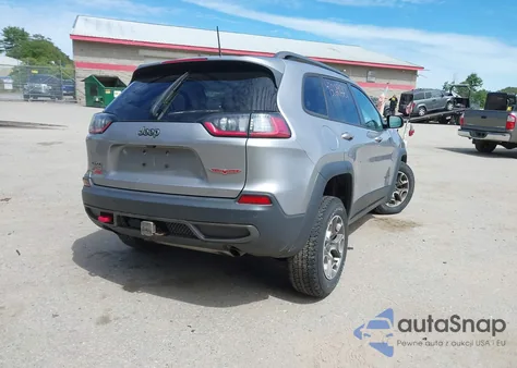2021 Jeep Cherokee Trailhawk 4X4 z USA, uszkodzony, nr VIN 1C4PJMBX1MD172954